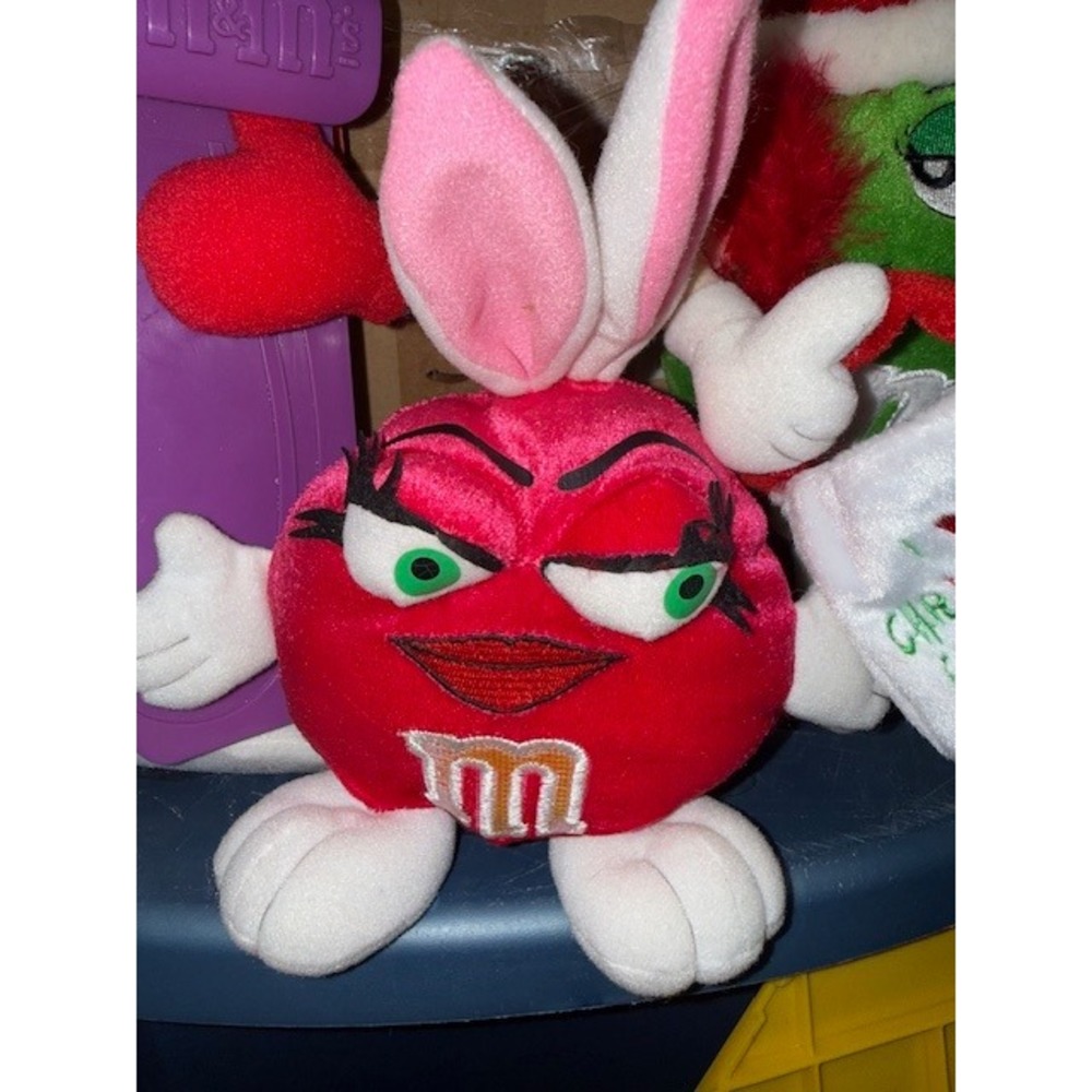 M&M M&Ms Christmas Plush Yellow Red Green Bunny Holiday - Picture 3 of 11